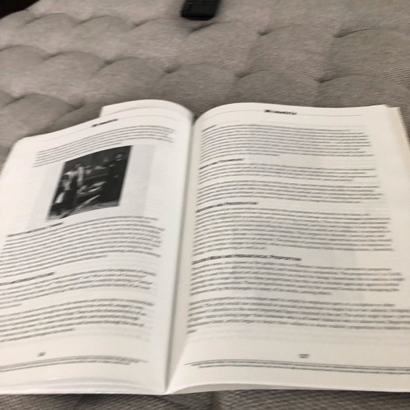 Mometrix test Perparation National Board Certification Art: Early and Middle - Picture 7 of 9